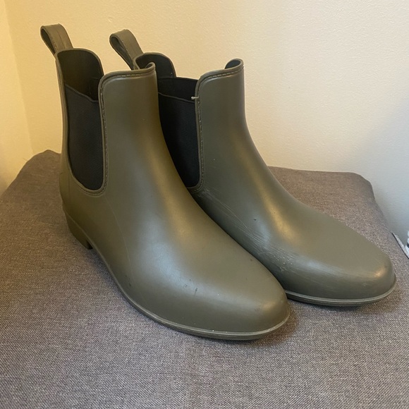 🛍️Rain boots🛍️ - Picture 1 of 5